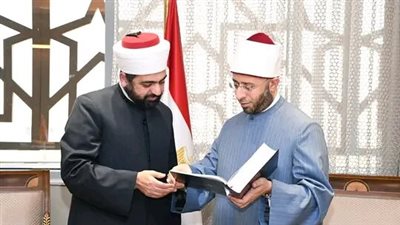 وزير الأوقاف: نشر الوعي بقيم الإسلام السمحة لمواجهة التطرف الديني واللاديني