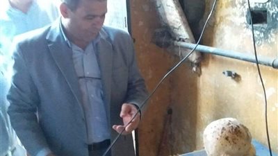 غلق 3 مخابز بلدية و تحرير 16 محضراً خلال حملة تموينية مكبرة بملوى في المنيا