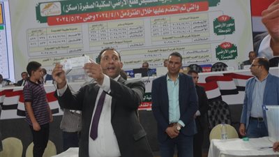 وزير الإسكان: إجراء قرعة تخصيص الأراضي السكنية بمدينة السادات