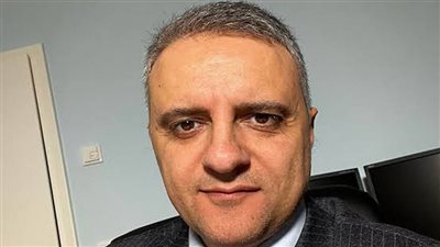 متحدث باسم حركة فتح : إسرائيل تمارس الإبادة الجماعية ضد شعب أسير