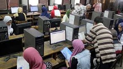 تنسيق أكثر من 300 معهد متاح لطلاب علمي.. «مهما كان مجموعك»