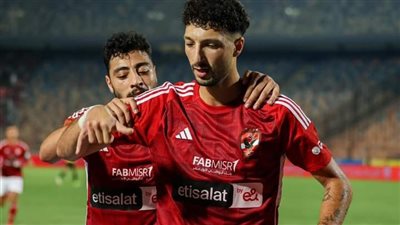 الأهلي يدرس مصير وسام أبو علي وبيرسي تاو