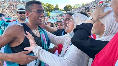 والدة البطل الأولمبي أحمد الجندي: قلت له قبل الفوز ربنا مش هيضيع تعبك