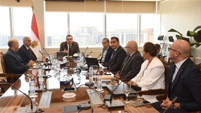 الشربيني يستعرض الرؤى والمقترحات لشركة سيتي إيدج فى مجال التطوير والتسويق العقاري