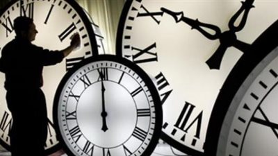 مع تطبيق التوقيت الشتوي اليوم.. كيف نستفيد من تأخير الساعة 60 دقيقة؟ (فيديو)