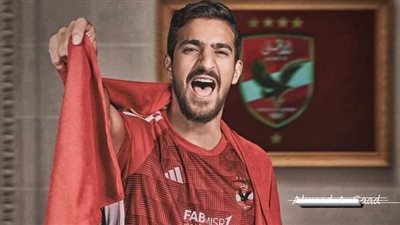 طبيب الأهلي: محمد بن رمضان ‏يعاني من كدمة خفيفة بالركبة