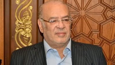 «أصحابي زعلوا مني».. صلاح عبدالله يفجر مفاجأة يشأن رفضه دخول ابنته عالم التمثيل