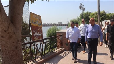 محافظ القليوبية يقوم بجولة مفاجئة بمدينة القناطر الخيرية