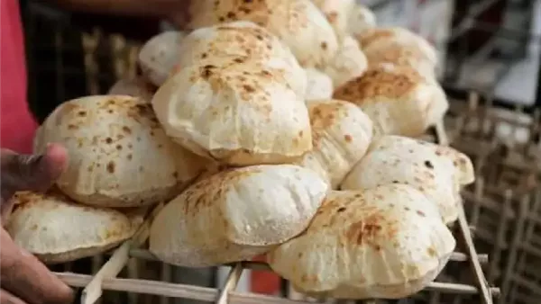 خلف الحدث