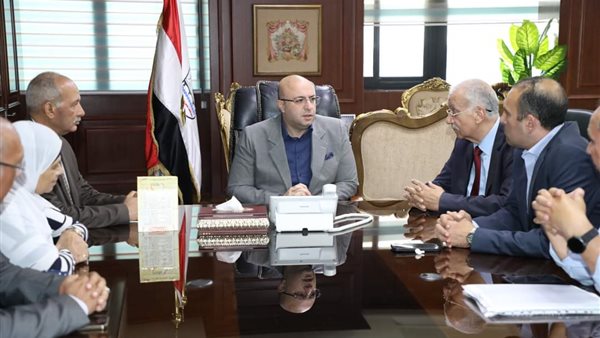 محافظ بني سويف خلال
