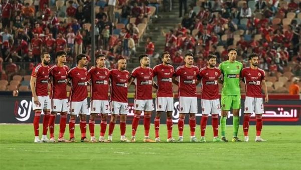 لاعبي الأهلي 