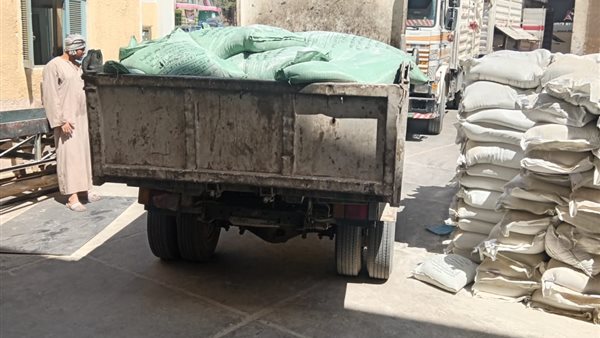 كميات من الدقيق المدعم