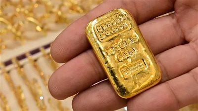 وسط ترقب تطورات الاحتياطي الفيدرالي.. الذهب يتراجع بفعل قوة الدولار