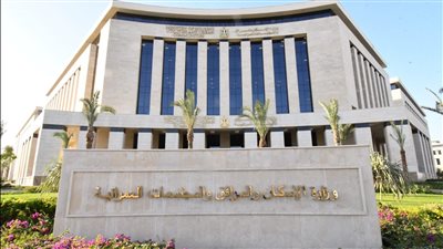 الإسكان: الإنتهاء من الهيكل الخرساني للبرج الأيقوني بالعلمين الجديد 
