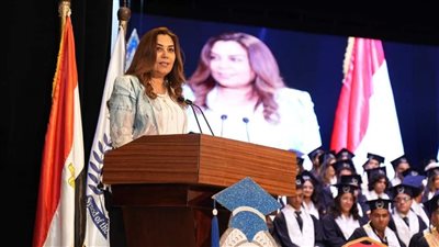وزيرة التنمية تشارك في حفل تخرج طلاب كلية رمسيس الجديدة 