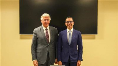 وزير الأستثمار : التعاون بين مصر والمؤسسة الدولية الإسلامية لتمويل التجارة لتحسين الاقتصاد المصري 