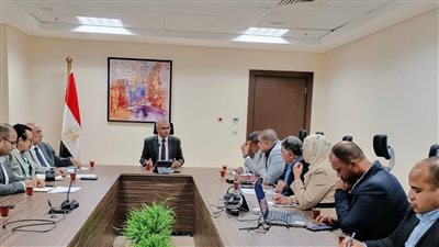 نائب وزير الإسكان يتابع تنفيذ المنظومة الدائمة لتغذية العاصمة الإدارية 