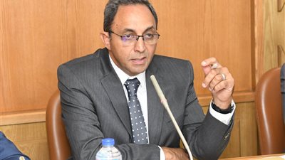 محافظ قنا يوجه بالاستعداد للمشاركة في المنتدى الحضري العالمي WUF1
