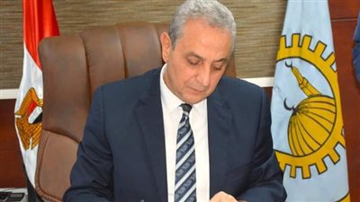 محافظ الغربية يزف بشرى سارة للمعلمين