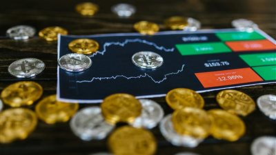 العملات المشفرة Cryptocurrencies الأكثر مبيعا ومصير البيتكوين Bitcoin 