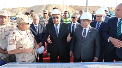 بالصور.. وزير العدل يتفقد مشروع مدينة العدالة بالعاصمة الإدارية الجديدة
