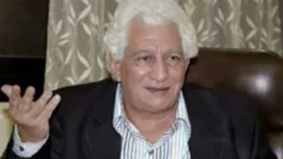 في ذكرى رحيله الـ12 محطات بارزة في حياة «عمدة الدراما» إسماعيل عبد الحافظ