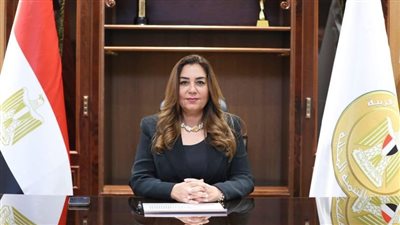 وزيرة التنمية المحلية تنسق مع محافظ الشرقية لمتابعة حادث تصادم قطارين بالزقازيق