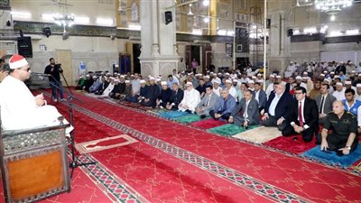 بالصور.. محافظ الشرقية يشهد إحتفالية مديرية الأوقاف بذكرى المولد النبوي الشريف