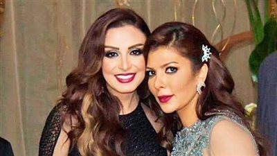 بالصور..عروض تضئ مسارح الاوبرا .. وأنغام وأصالة تغيبان عن 
