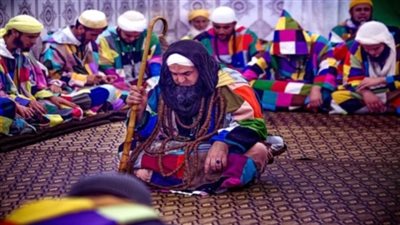 بعد تصدرهما مواقع التواصل الاجتماعي.. ما لا تعرفه عن الطريقة التيجانية والطريقة الكركرية 