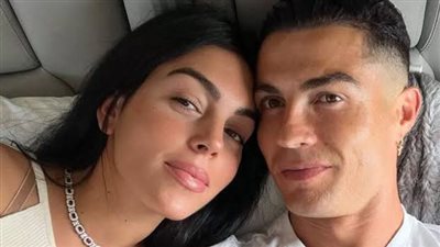 بعد تصدر جورجينا التريند.. أبناء كريستيانو رونالدو يتحدثون العربية