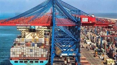 السعودية تعزز الاقتصاد المصري بـ 5 مليارات دولار.. رئيس شعبة المستوردين يوضح