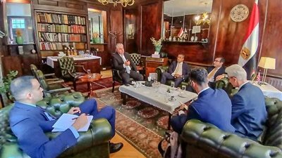 وليد جمال الدين: لدينا هدف مشترك قارة أوروبا في تسريع العمل بمشروعات إنتاج الطاقة الخضراء