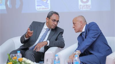 محافظ قنا يشارك بمؤتمر إعلان الفائزين بالمبادرة الوطنية للمشروعات الخضراء الذكية بالأقصر  