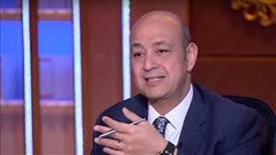 عمرو أديب يرد على الانتقادات ويدعو للنظر في مجانية التعليم: مش مفيدة للطالب والبلد 