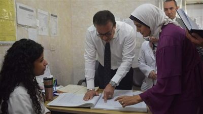 وزير الصحة يقرر إعفاء مديرة مركز طبي النزهة الجديدة من منصبها