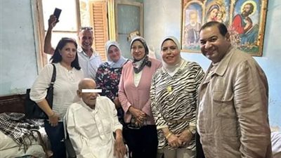 معمر يبلغ من العمر 103 أعوام يحقق حلمه بفضل التضامن الحكومي