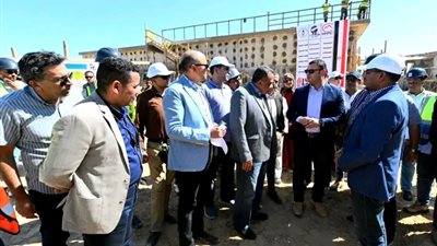 وزير الإسكان  تفقد عمل محطة مياه خور أبو سبيرة.. وتفقد محطة صرف صحى غرب أسوان