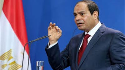 الرئيس السيسي يشهد عرض قوات الصاعقة خلال حفل تخرج الكليات العسكرية 