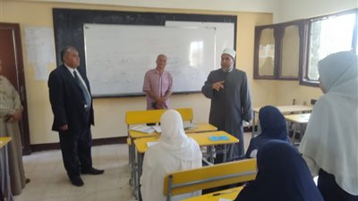 رئيس منطقة الشرقية الأزهرية يتابع انتظام الدراسة بإدارتي الإبراهيمية وههيا