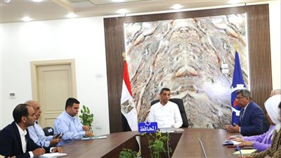 محافظ السويس يستقبل مستشار رئيس مركز المعلومات ودعم إتخاذ القراربمجلس الوزراء.