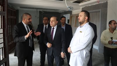محافظ كفرالشيخ يتفقد أعمال تطوير مستشفى 