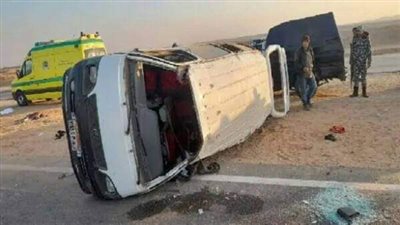 إصابة 17 عاملًا في حادث تصادم على طريق الإسكندرية الصحراوي