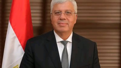 وزير التعليم العالي ويوجه برفع درجة الاستعداد بمستشفيات جامعة المنيا لاستقبال حالات تصادم القطارين