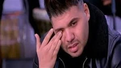 تعبت من كلام الناس..عمر كمال يستنجد بعلماء الأزهر هل أعمال الخيرية حرام?