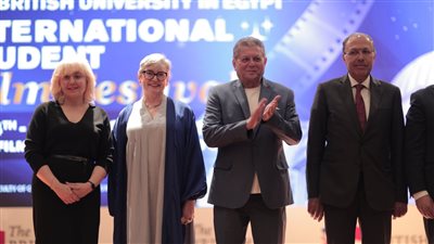 بالصور..راجح داود وهاني لاشين وناصر عبد الرحمن والنجار في المهرجان الدولي لسينما الطلبة بالجامعة البريطانية 