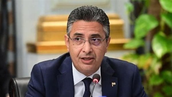 شريف فاروق وزير التموين