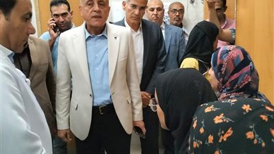 محافظ الأقصر يوجه بتواجد فريق طبي داخل المدينة الجامعية لكلية الأزهر.. و خروج جميع الطالبات بصحة جيدة