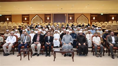 الإفتاء تحتفل بتخريج طلاب تايلاند المشاركين في برنامج 