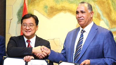 نقيب المحامين يستقبل وفدًا من إقليم هونج كونج ومركز القاهرة الإقليمي للتحكيم التجاري الدولي 